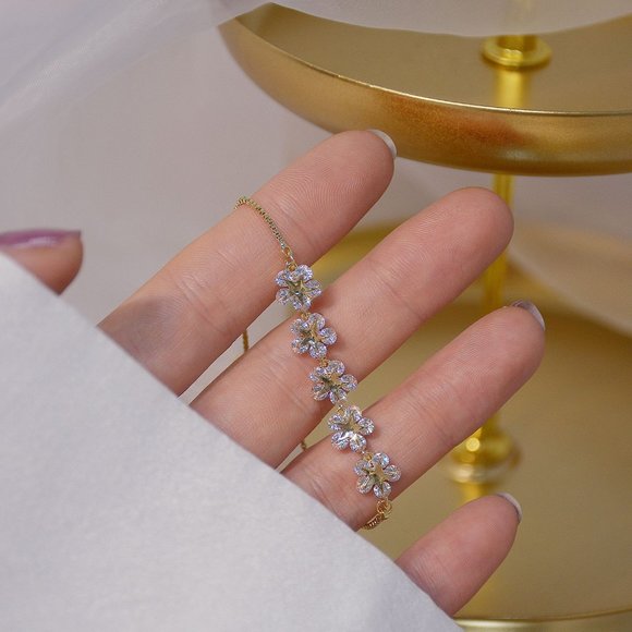 NEW 14K Gold Plated Diamond Flower Bracelet - Picture 7 of 10